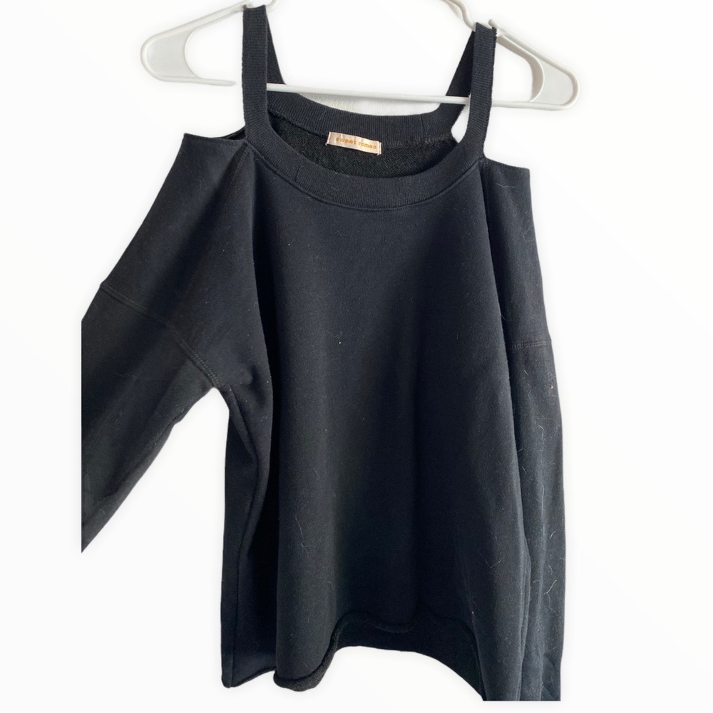 Sweet Romeo black sweatshirt